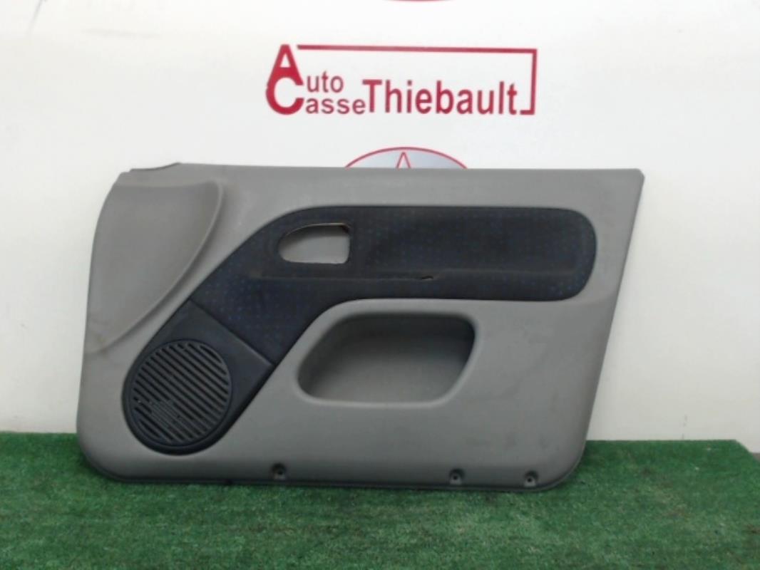 Garniture porte avant droite RENAULT CLIO 2 PHASE 2 Diesel - 1