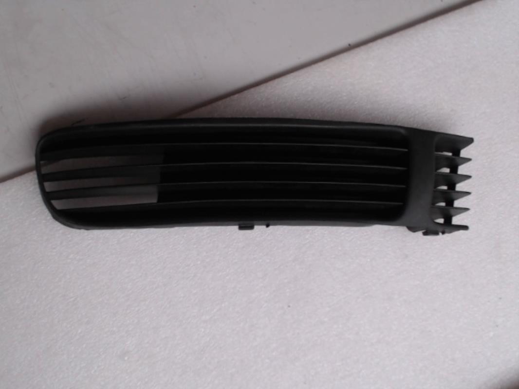 Griglia paraurti VOLKSWAGEN PASSAT 4  - 1