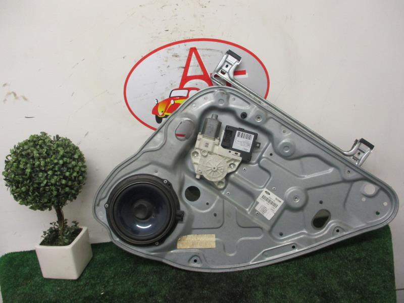 Alzacristalli elettrico posteriore destro FORD FOCUS 2 PHASE 1 Diésel - 1