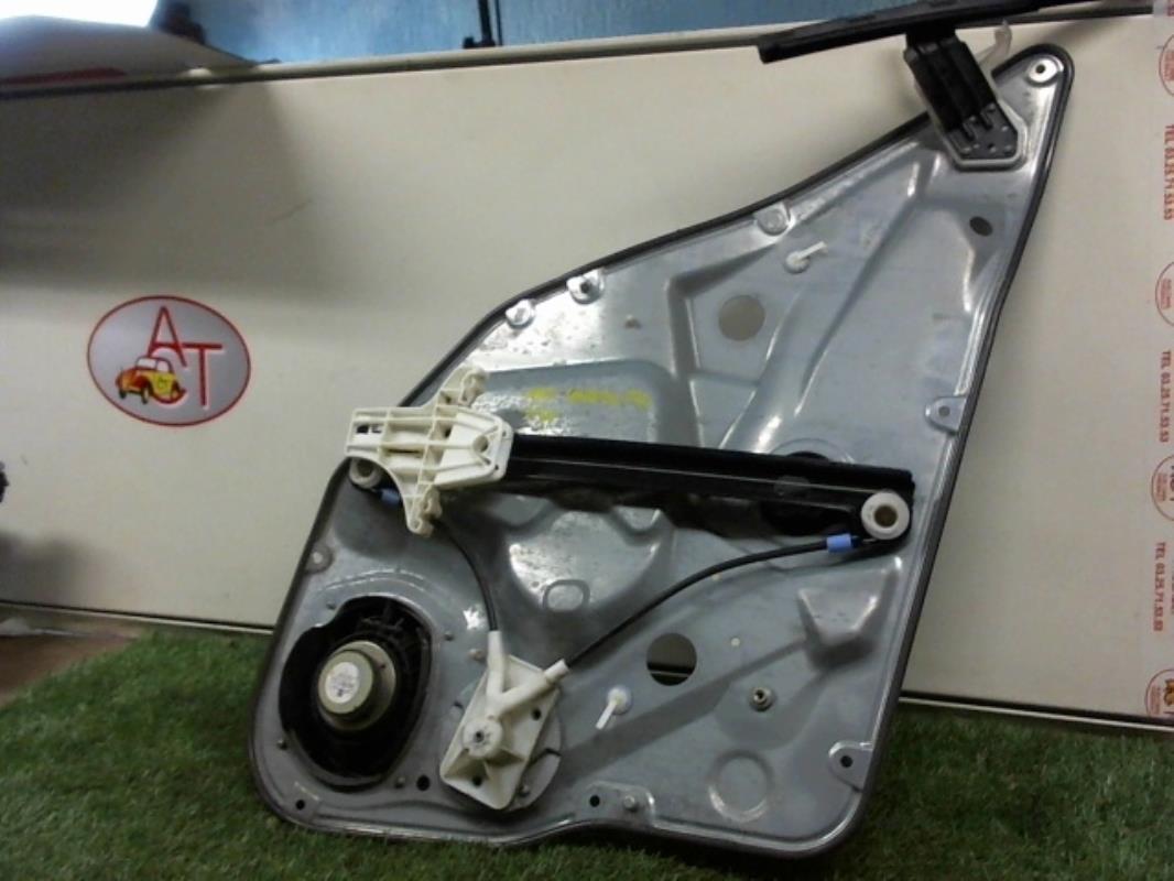 Alzacristalli elettrico posteriore destro SEAT CORDOBA 2 Diésel - 1