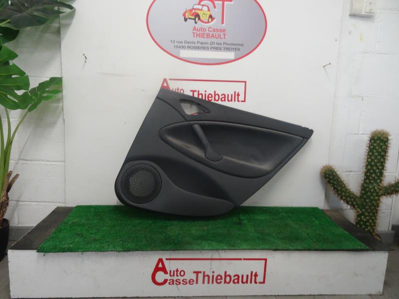 Panel de puerta trasera derecha CITROEN C5 1 PHASE 2 Diésel - 1