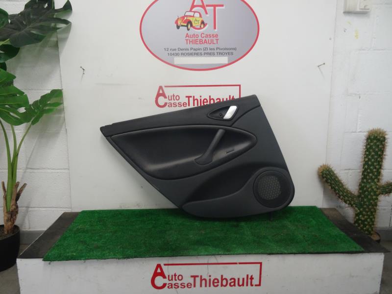Panel de puerta trasera izquierda CITROEN C5 1 PHASE 2 Diésel - 1