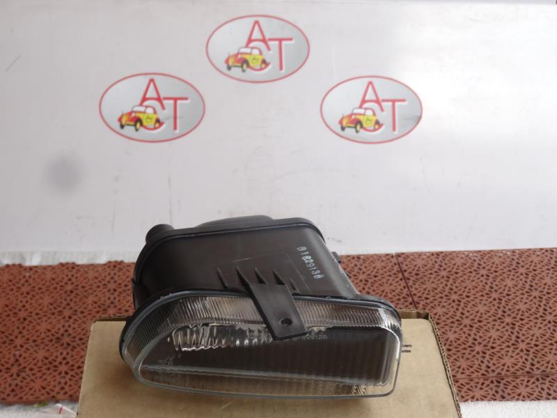 Fendinebbia destro (luci) FORD MONDEO 1  - 1