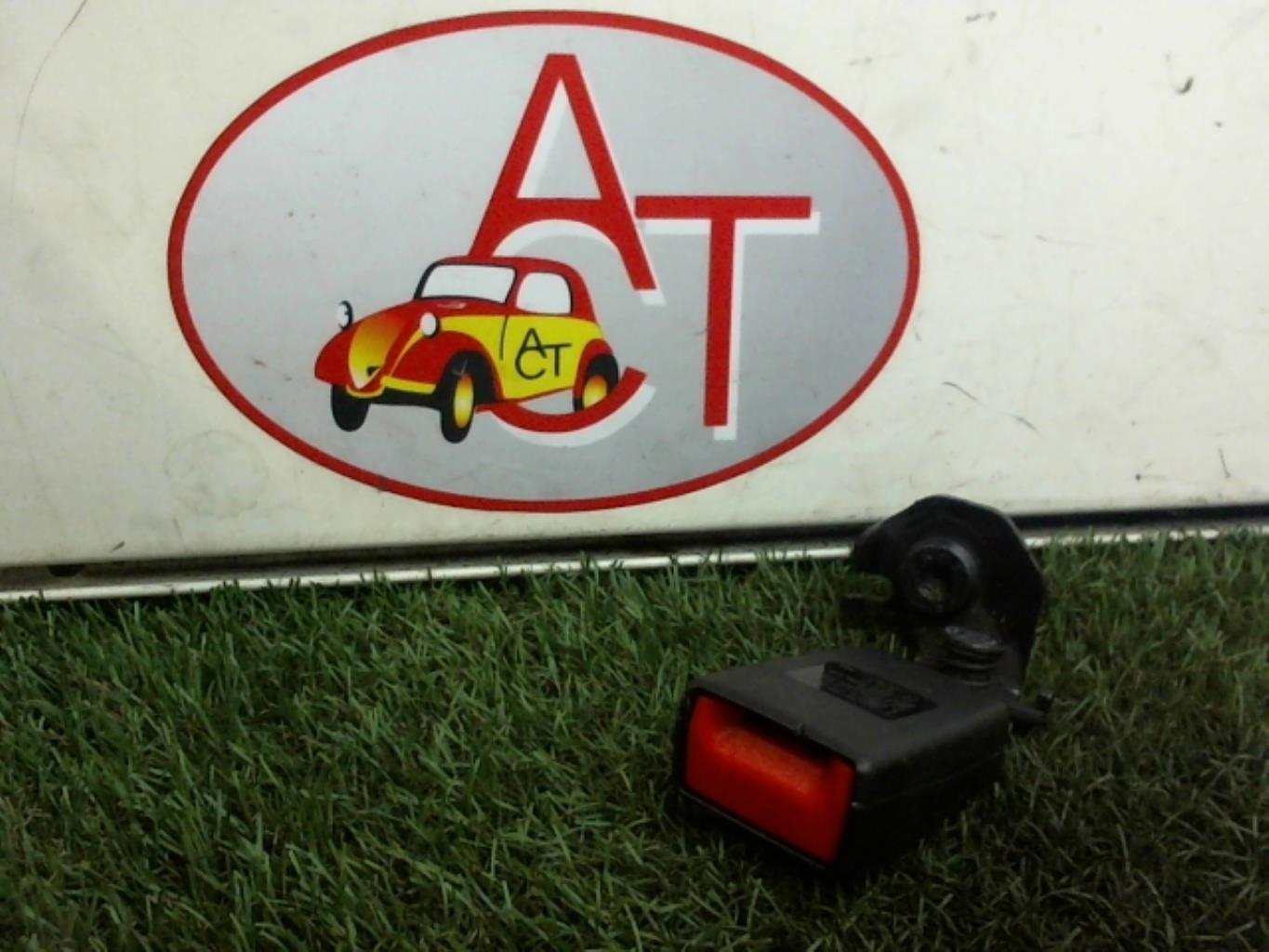 Aggancio cintura sicurezza posteriore destro OPEL CORSA D PHASE 1 Diésel - 1