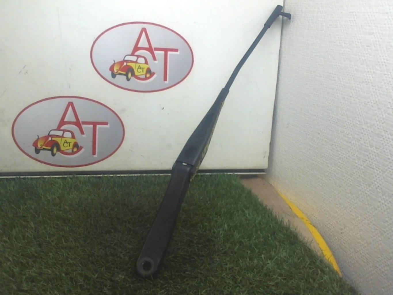 Braccio tergicristallo anteriore destro OPEL ASTRA H PHASE 1 BREAK Diésel - 1