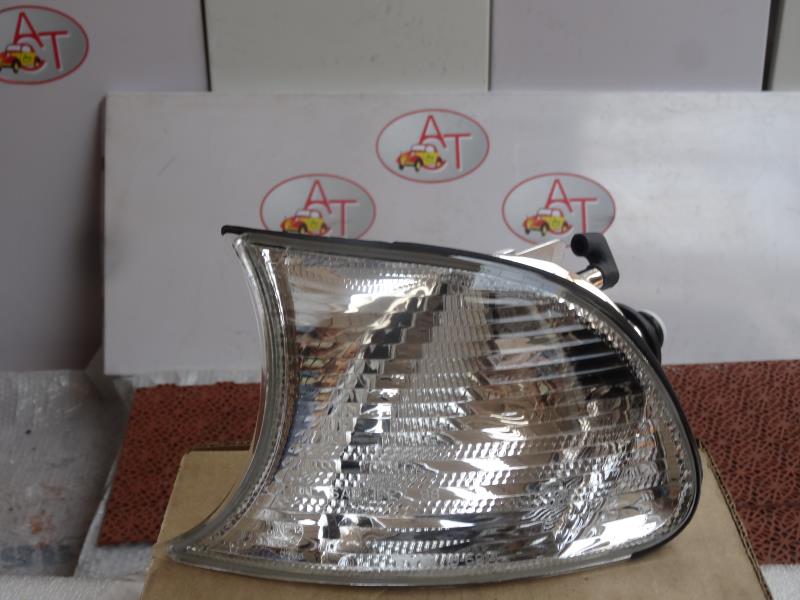 Gruppo ottico anteriore secondario sinistro (luci)(freccia) BMW SERIE 3 E46  - 1