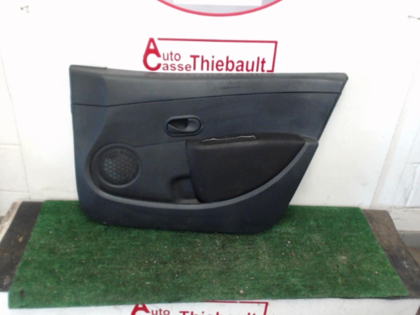 Pannello portiera posteriore sinistro RENAULT CLIO 3 PHASE 1 Diésel - 1