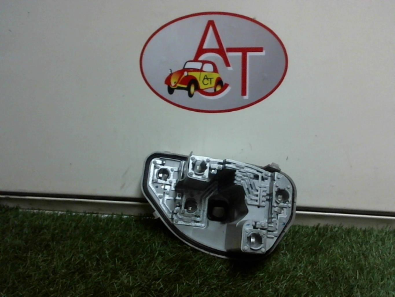 Base portalampade fanale posteriore sinistro SEAT IBIZA 4 PHASE 1 Diésel - 1