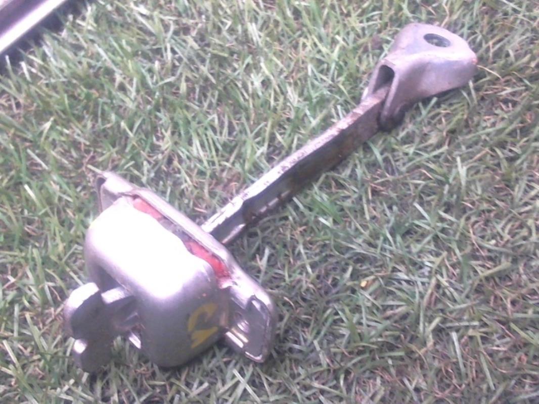 Tirante portiera anteriore destro CITROEN C1 1 PHASE 2 Gasolina - 1
