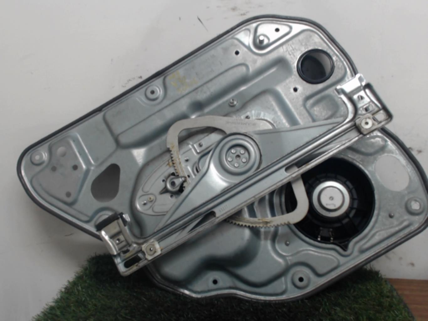 Alzacristalli elettrico posteriore destro VOLVO V 50 PHASE 1 BREAK Diésel - 1