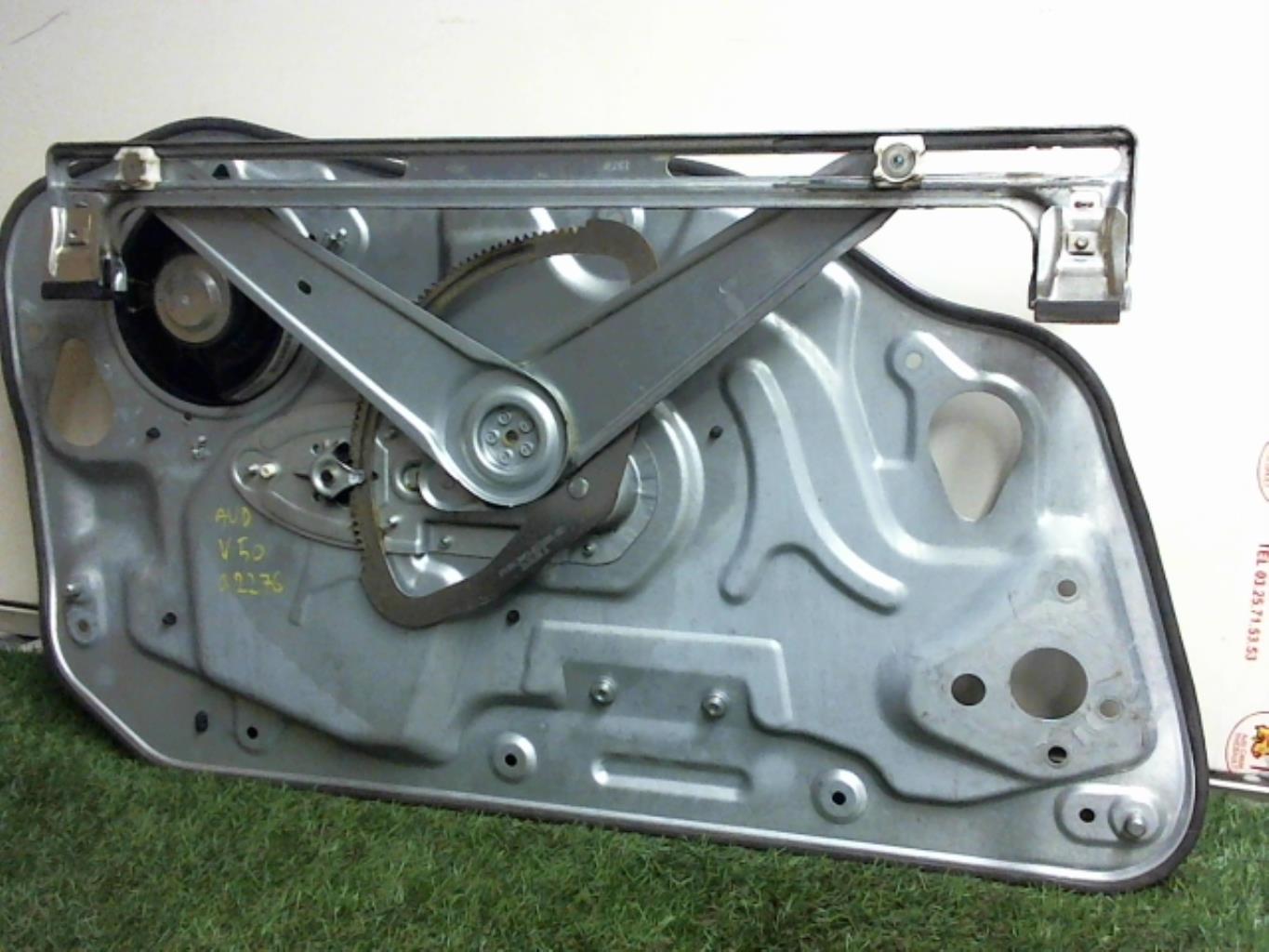 Alzacristalli elettrico anteriore destro VOLVO V 50 PHASE 1 BREAK Diésel - 1