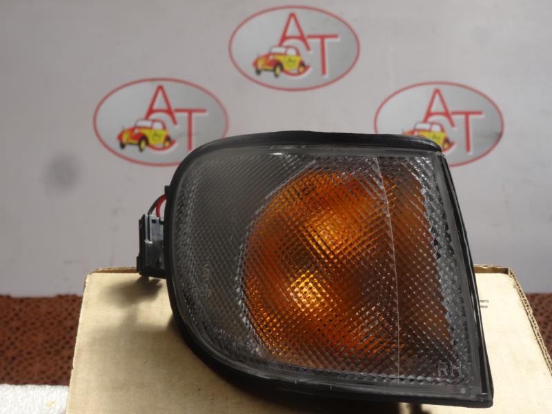 Gruppo ottico anteriore secondario destro (luci)(freccia) NISSAN SUNNY 1  - 1