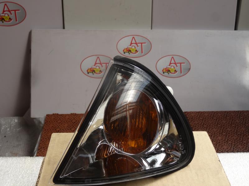 Gruppo ottico anteriore secondario sinistro (luci)(freccia) TOYOTA AVENSIS 1  - 1