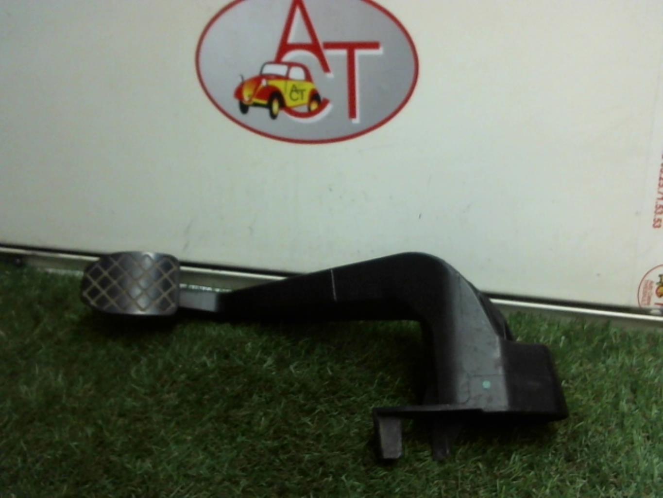 Pedale d'embrayage AUDI A4 2  - 1