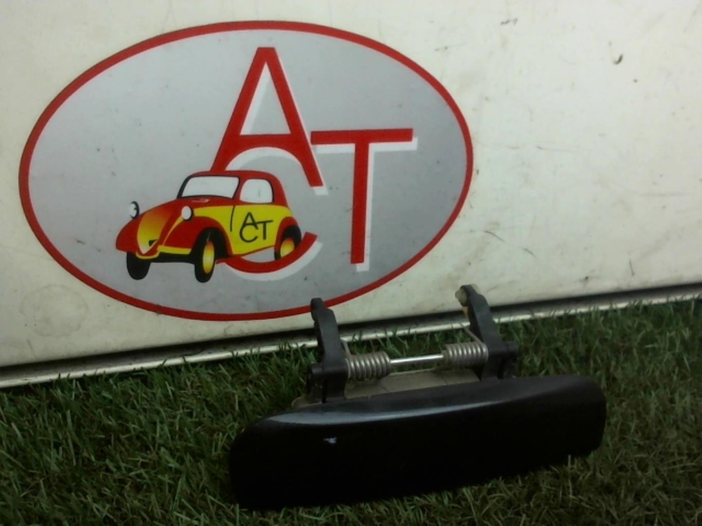 Maniglia portiera posteriore sinistra AUDI A4 2 PHASE 1 Diésel - 1