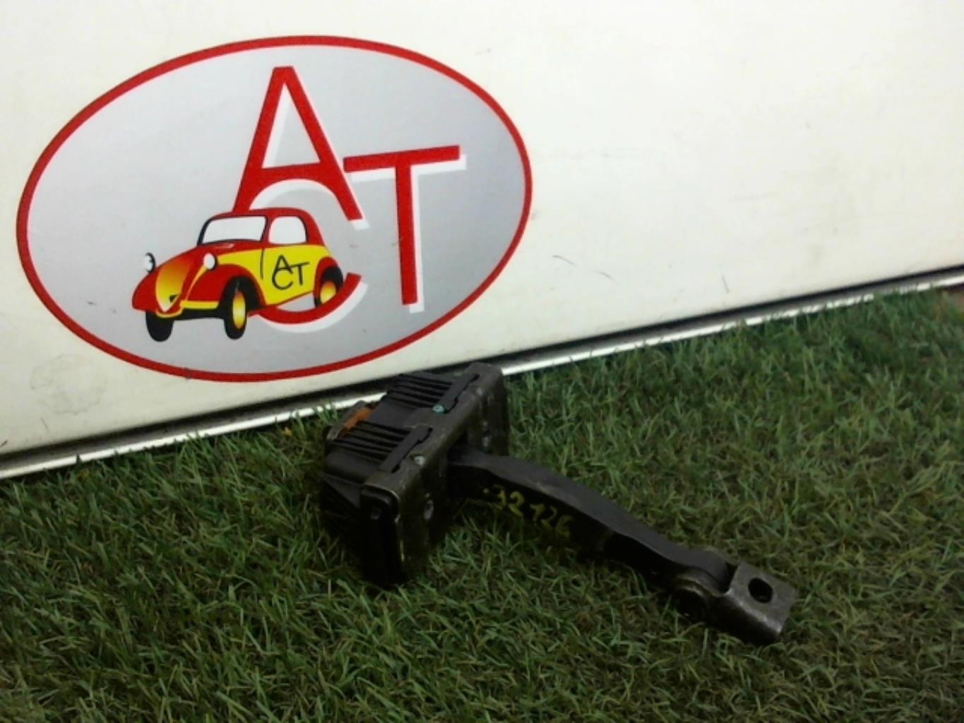 Tirante portiera anteriore sinistro BMW X5 E53 Diésel - 1