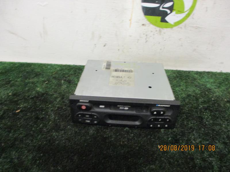 Autoradio originale RENAULT LAGUNA 1 PHASE 2 Diésel - 1