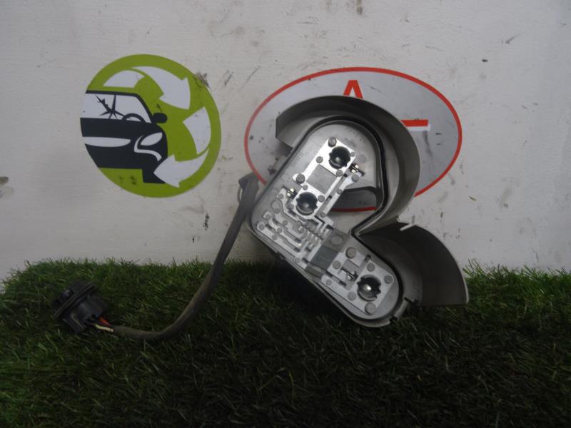 Base portalampade fanale posteriore sinistro RENAULT MEGANE 2 PHASE 1 CABRIOLET Diésel - 1