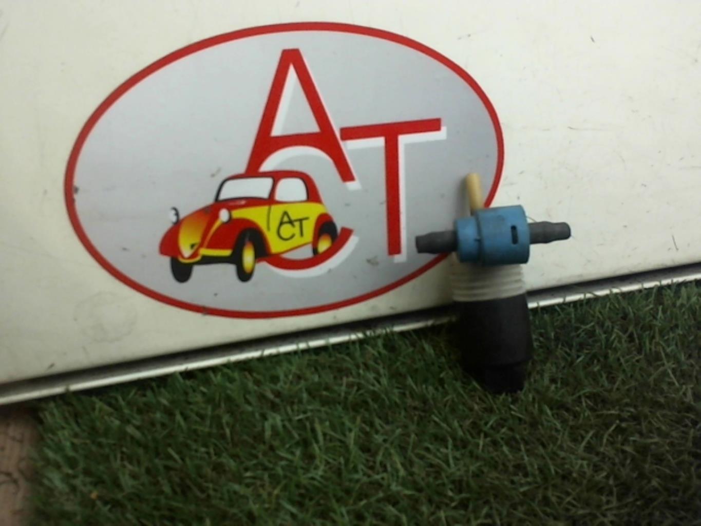 Pompa lavacristalli anteriore VOLKSWAGEN GOLF 3  - 1