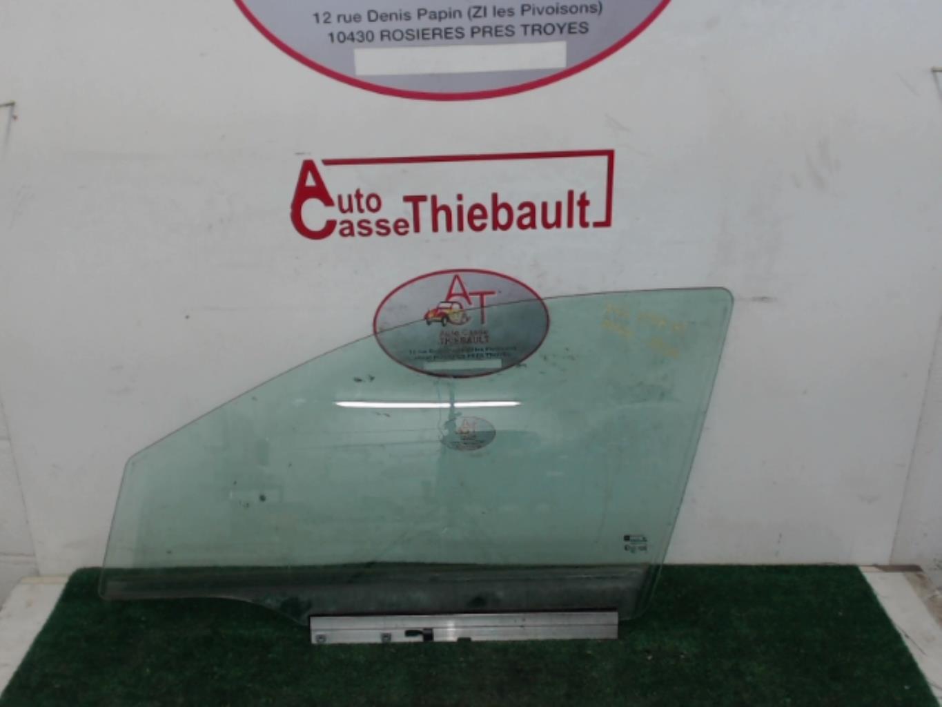 Vitre avant gauche OPEL ASTRA H PHASE 1 BREAK Diesel - 1