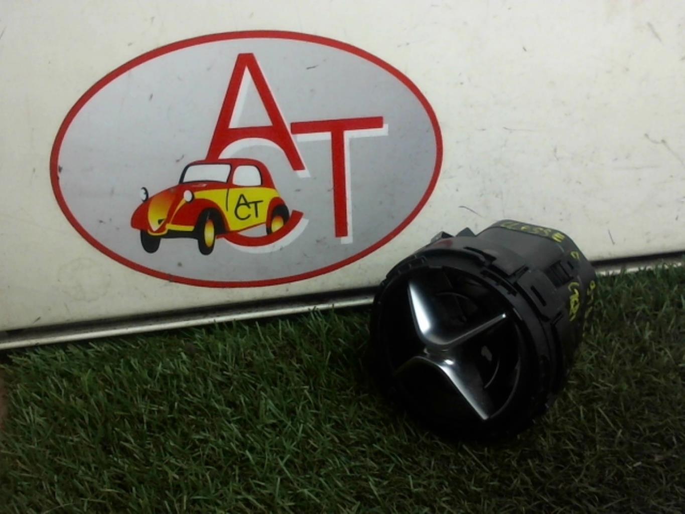 Bocchetta aerazione cruscotto anteriore destra MERCEDES CLASSE A 176 PHASE 1 Diésel - 1