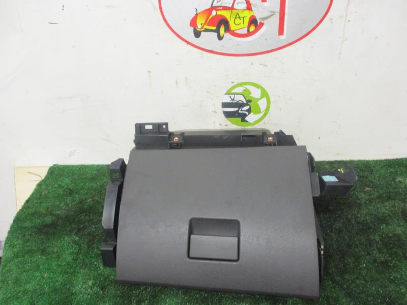 Boite a gants FORD C-MAX 1 PHASE 2 Diesel - 1