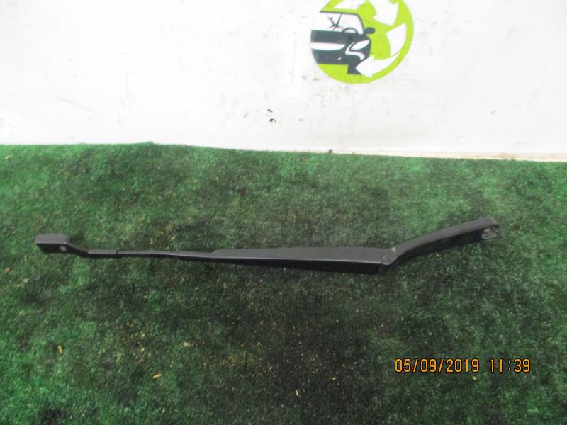 Braccio tergicristallo anteriore sinistro VOLKSWAGEN PASSAT 5 Diésel - 1