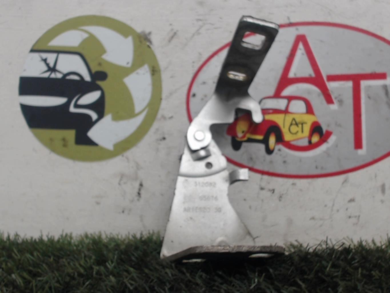 Charniere de capot RENAULT TRAFIC 2 PHASE 1 Diesel - 1