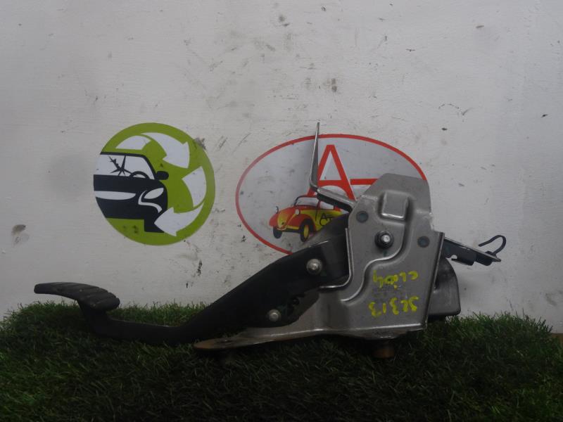 Pedale d'embrayage RENAULT CLIO 4 PHASE 1 Diesel - 1