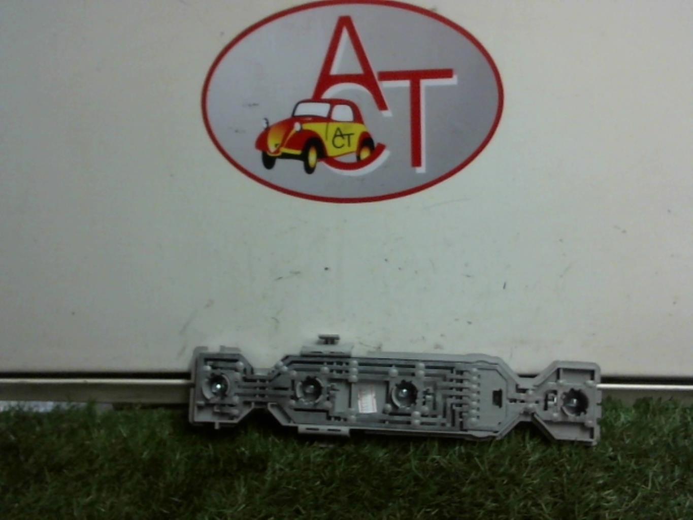 Base portalampade fanale posteriore sinistro FORD TRANSIT CONNECT 1 PHASE 1 Diésel - 1