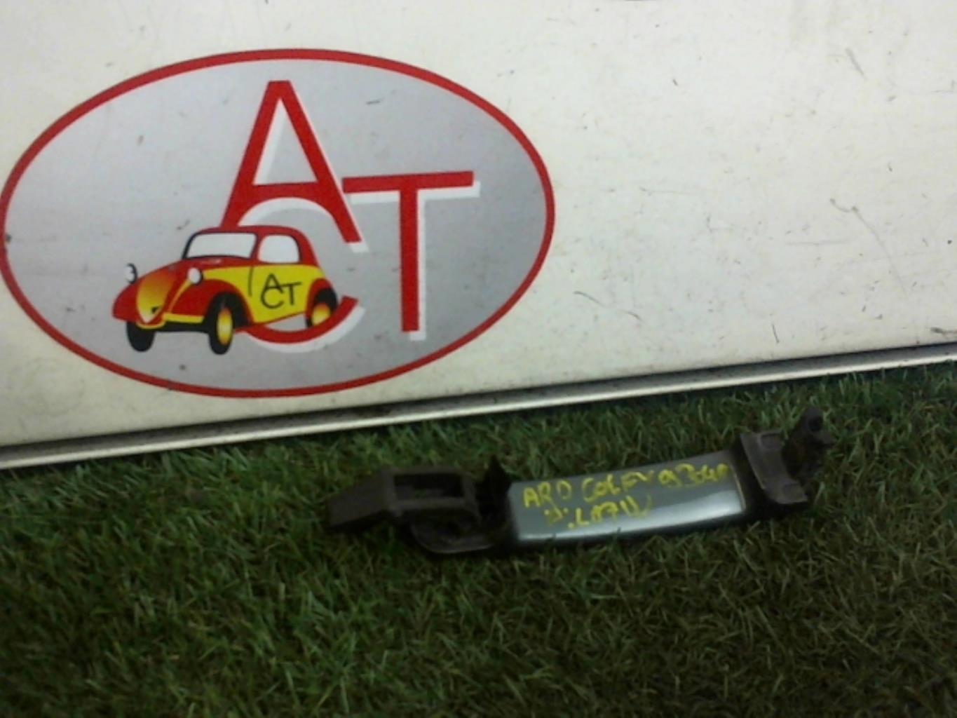 Maniglia portiera posteriore destra VOLKSWAGEN GOLF 5 Diésel - 1