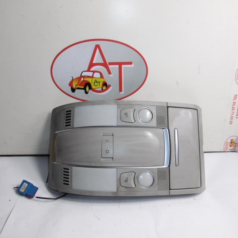 Eclairage de plafonnier AUDI A6 4 AVANT PHASE 2 BREAK Diesel - 1