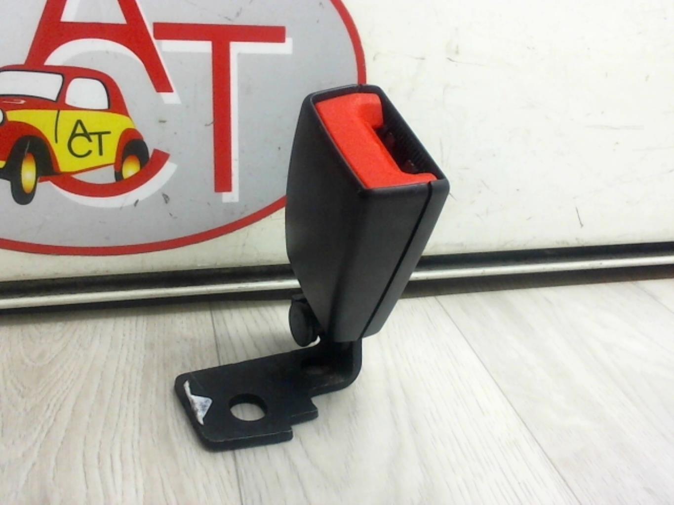 Aggancio cintura sicurezza posteriore sinistro OPEL CORSA D PHASE 1 Diésel - 1