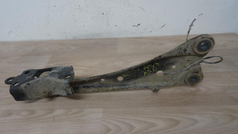 Braccio sospensione posteriore destra TOYOTA RAV4 3 PHASE 2 Diésel - 1