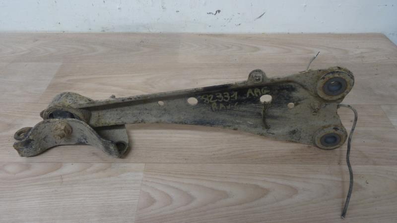 Braccio sospensione posteriore sinistra TOYOTA RAV4 3 PHASE 2 Diésel - 1