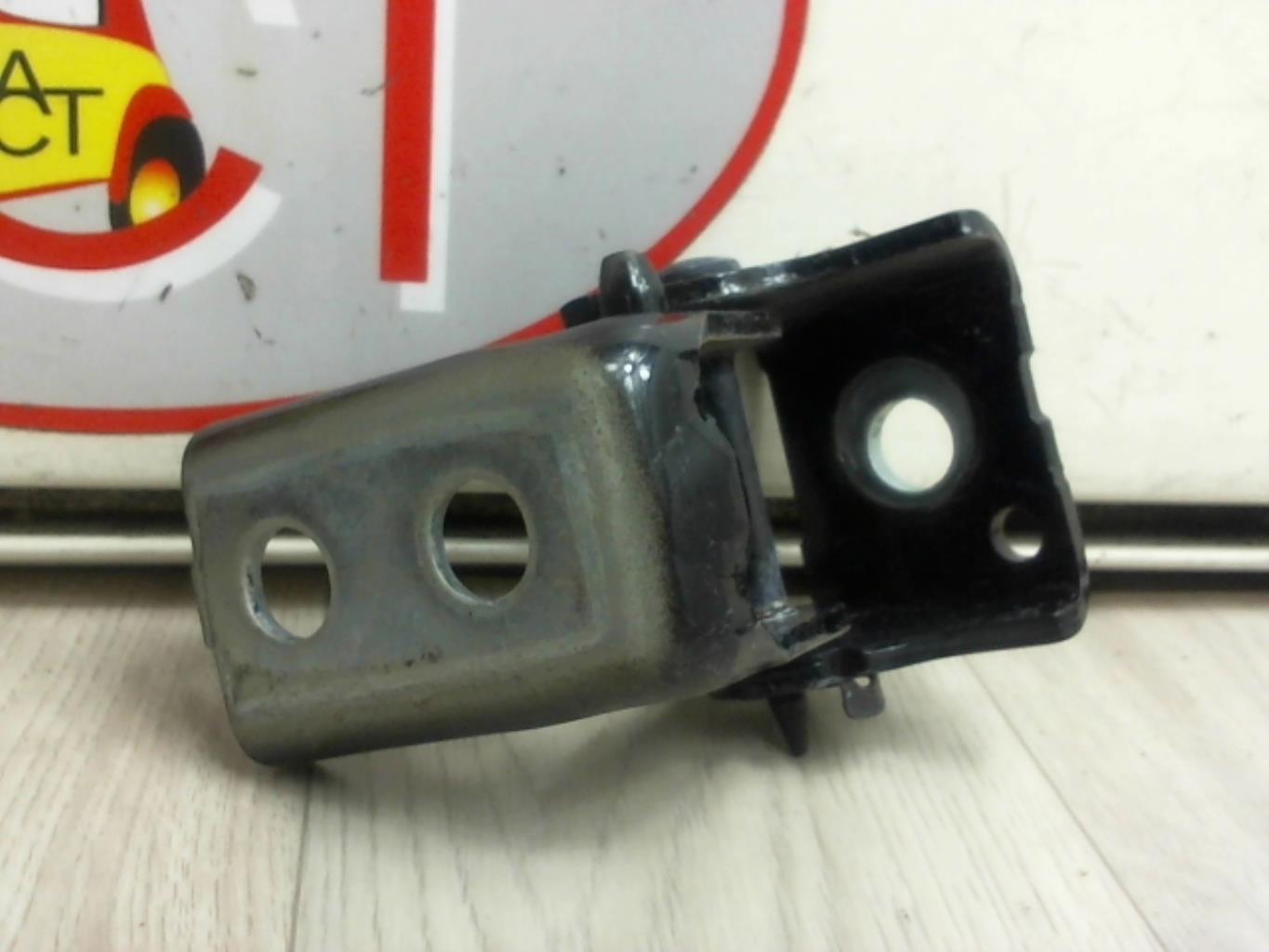 Cerniera portiera posteriore sinistra PEUGEOT 208 1 PHASE 1 Gasolina - 1