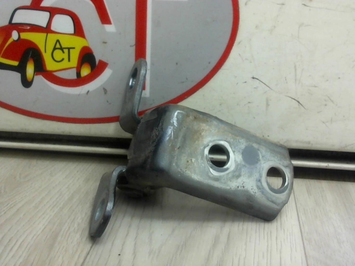 Cerniera portiera posteriore sinistra TOYOTA RAV4 3 PHASE 2 Diésel - 1
