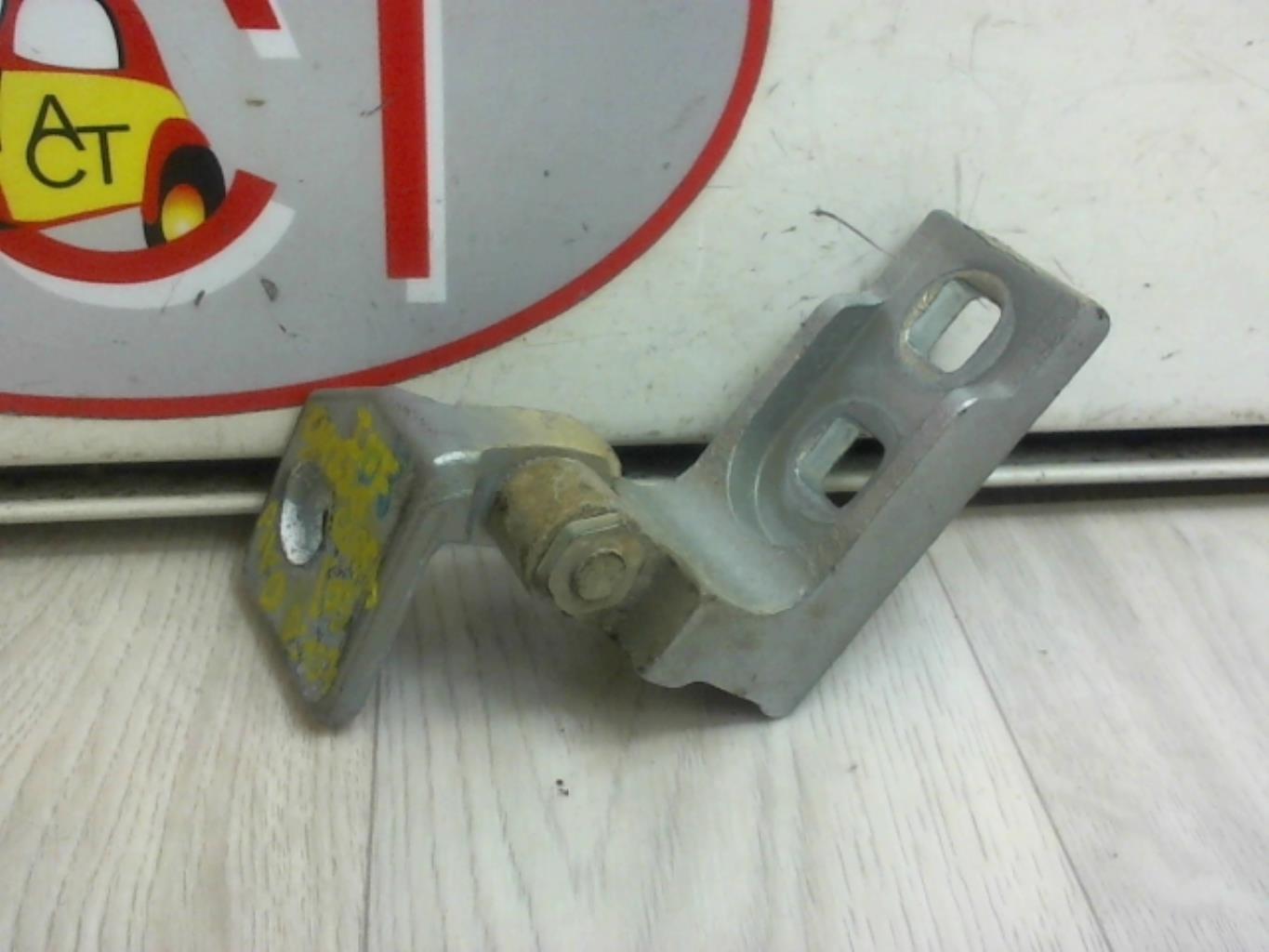 Charniere de porte avant droit OPEL CORSA D PHASE 1 Diesel - 1