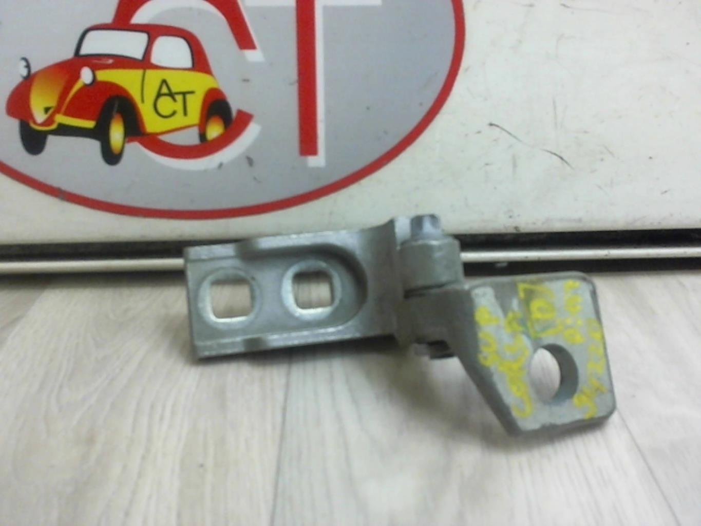 Charniere de porte avant droit OPEL CORSA D PHASE 1 Diesel - 1