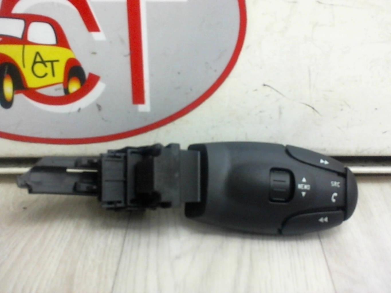 Commande autoradio PEUGEOT RCZ PHASE 2 COUPE Diesel - 1