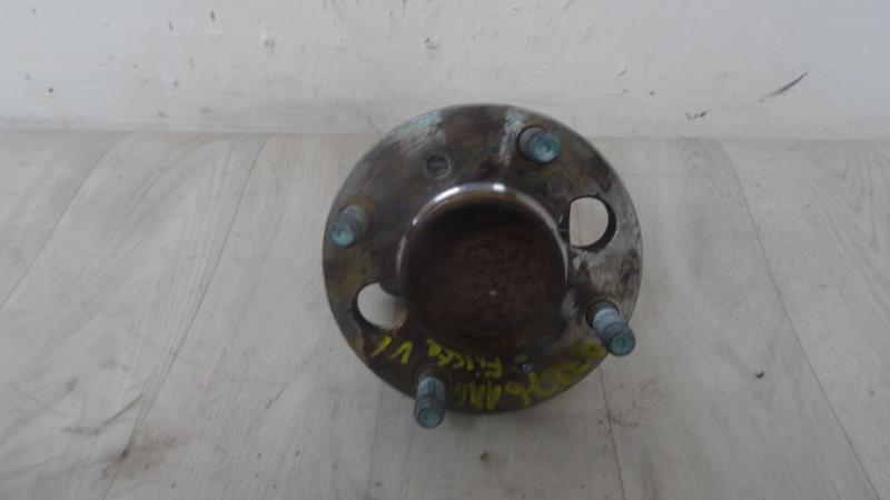 Mozzo posteriore destro FORD FIESTA 6 PHASE 1 Diésel - 1