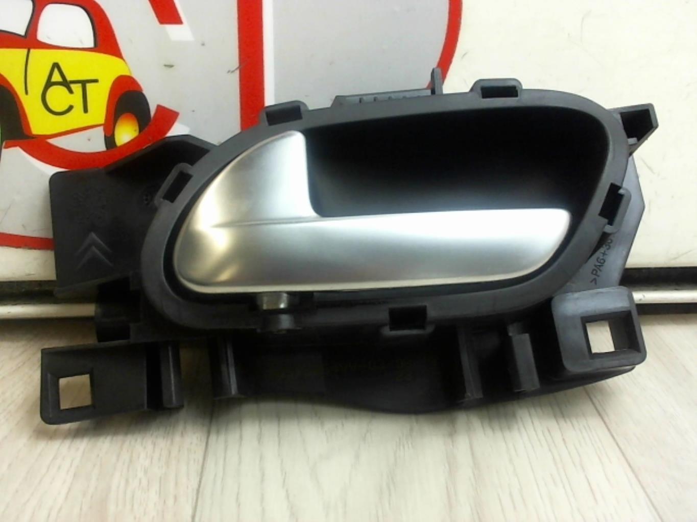 Maniglia interna posteriore sinistra PEUGEOT 208 1 PHASE 1 Gasolina - 1