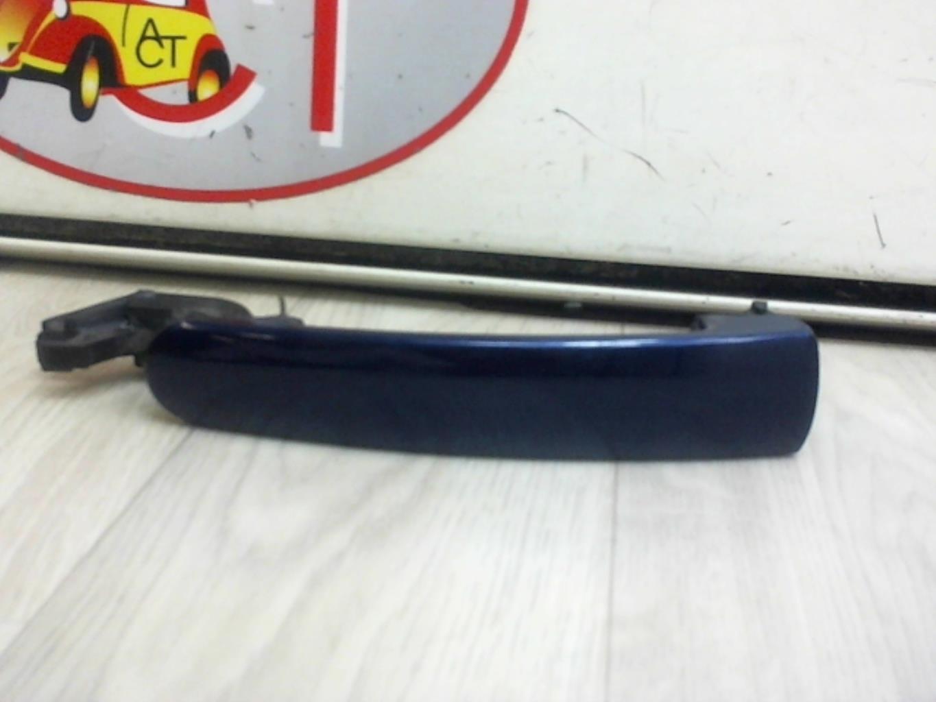 Maniglia portiera anteriore destra VOLKSWAGEN GOLF 5 Diésel - 1