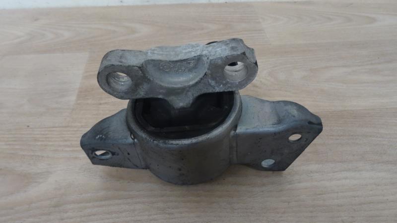 Support moteur OPEL CORSA E Essence - 1