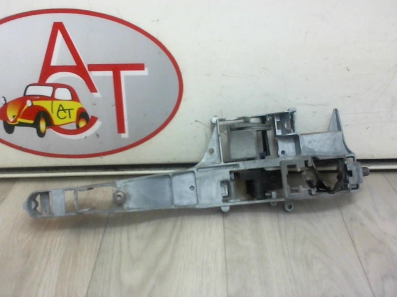 Supporto maniglia portiera anteriore sinistra CITROEN BERLINGO 2 PHASE 1 Diésel - 1