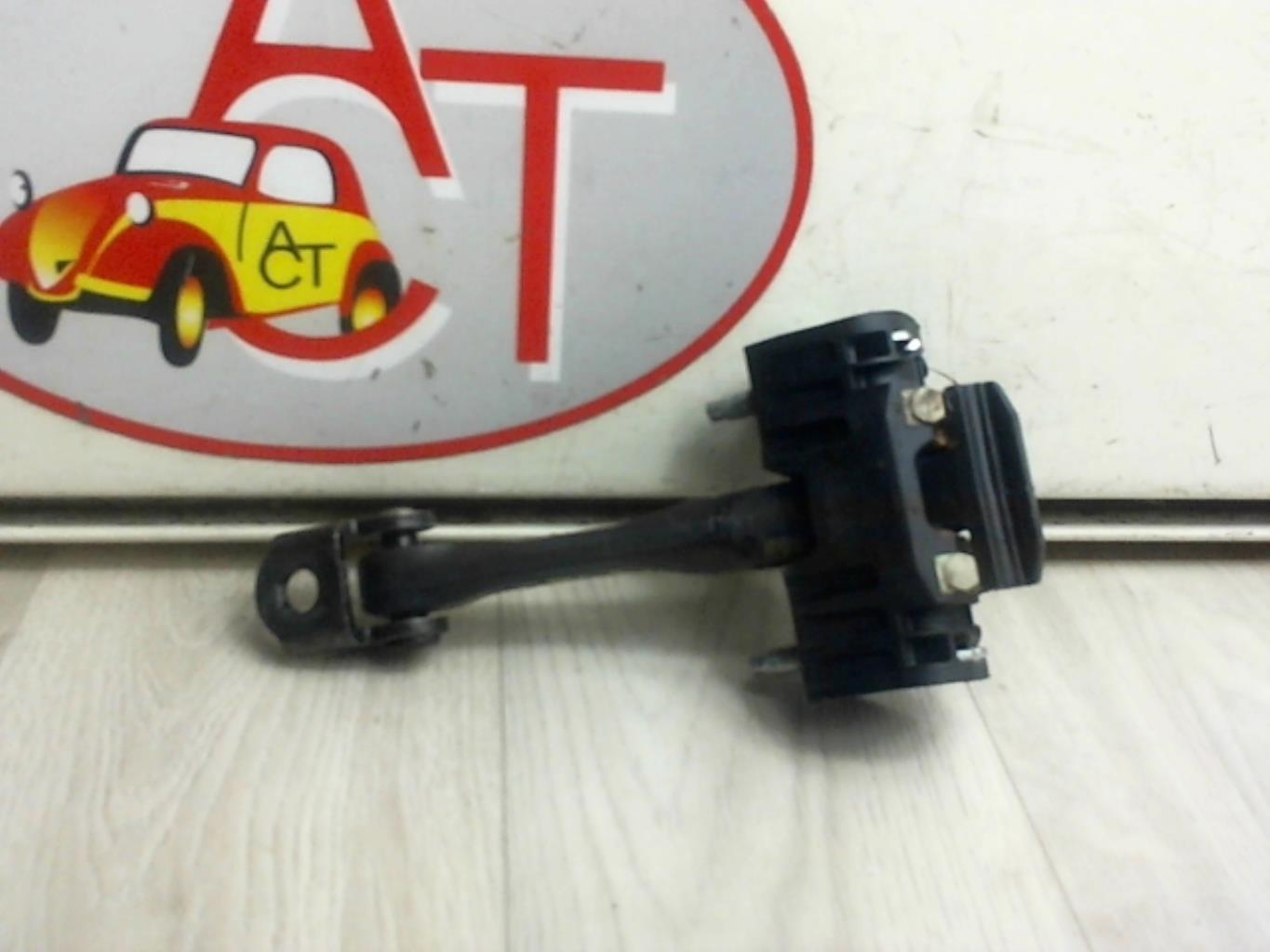 Tirante portiera anteriore destro PEUGEOT 407 PHASE 1 Diésel - 1