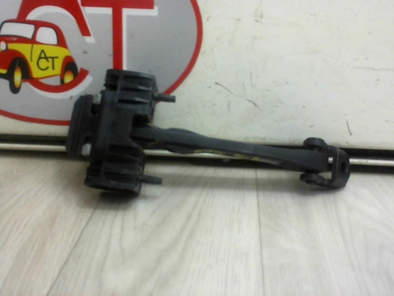 Tirante portiera anteriore sinistro PEUGEOT 508 1 PHASE 1 Diésel - 1