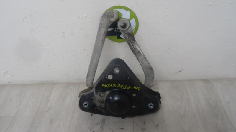 Triangle avant gauche VOLKSWAGEN PASSAT 4 PHASE 1 Diesel - 1