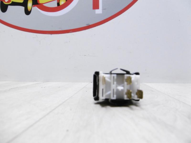 Bouton/Interrupteur LADA NIVA PHASE 2  - 1