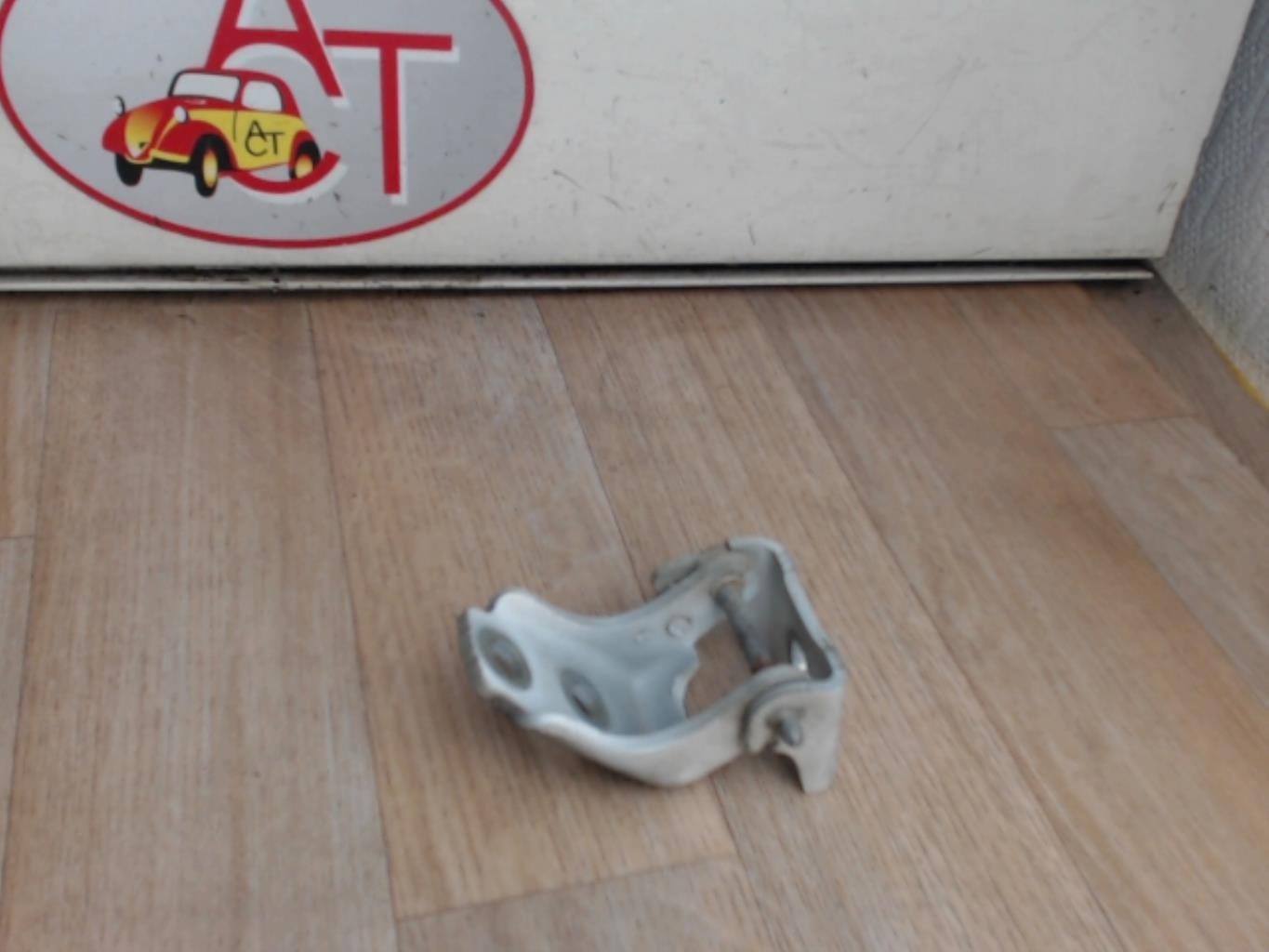 Cerniera portiera anteriore destra CITROEN C3 2 PHASE 2 Diésel - 1